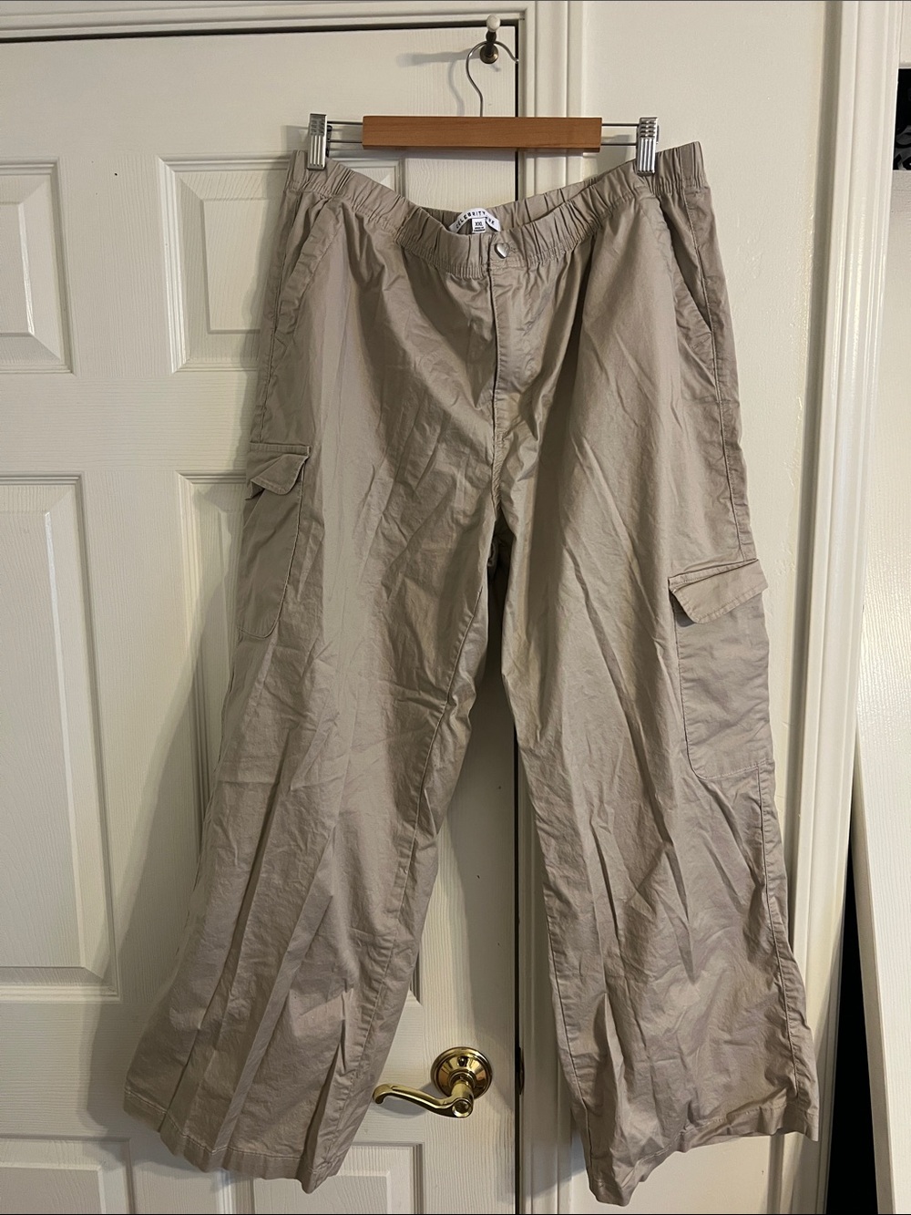 Celebrity Pink Men's Cargo Pants in Beige